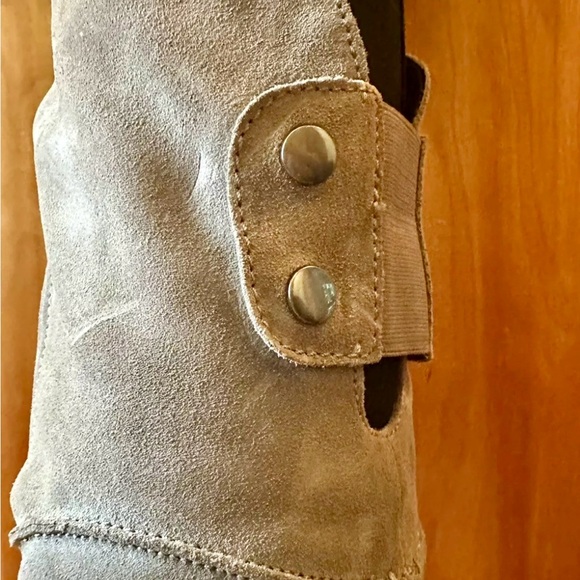 APEPAZZA ‘Amsterdam Power’ Above-Knee Wedge Heel Tall Boots. Grey Suede. - Picture 7 of 10